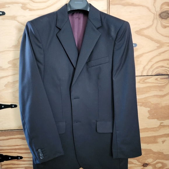 EXPRESS Mens 2-piece suit.